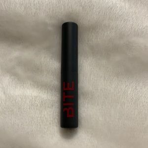 Bite long wear lip stain